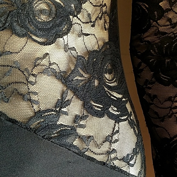 Dress - Picture 3 of 4